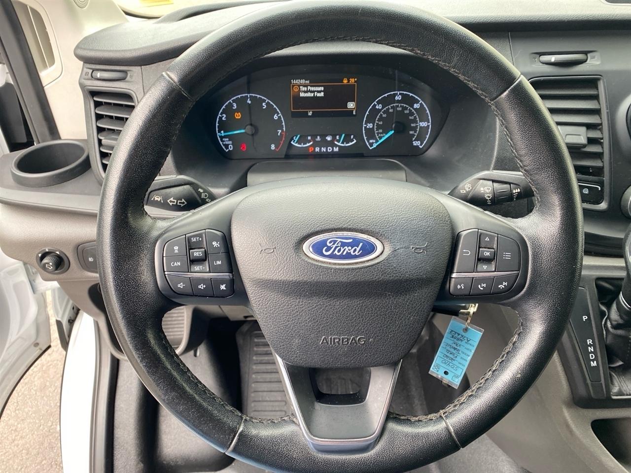 Ford Transit 250 Van High Roof w/Sliding Pass. 148-in. WB 2020