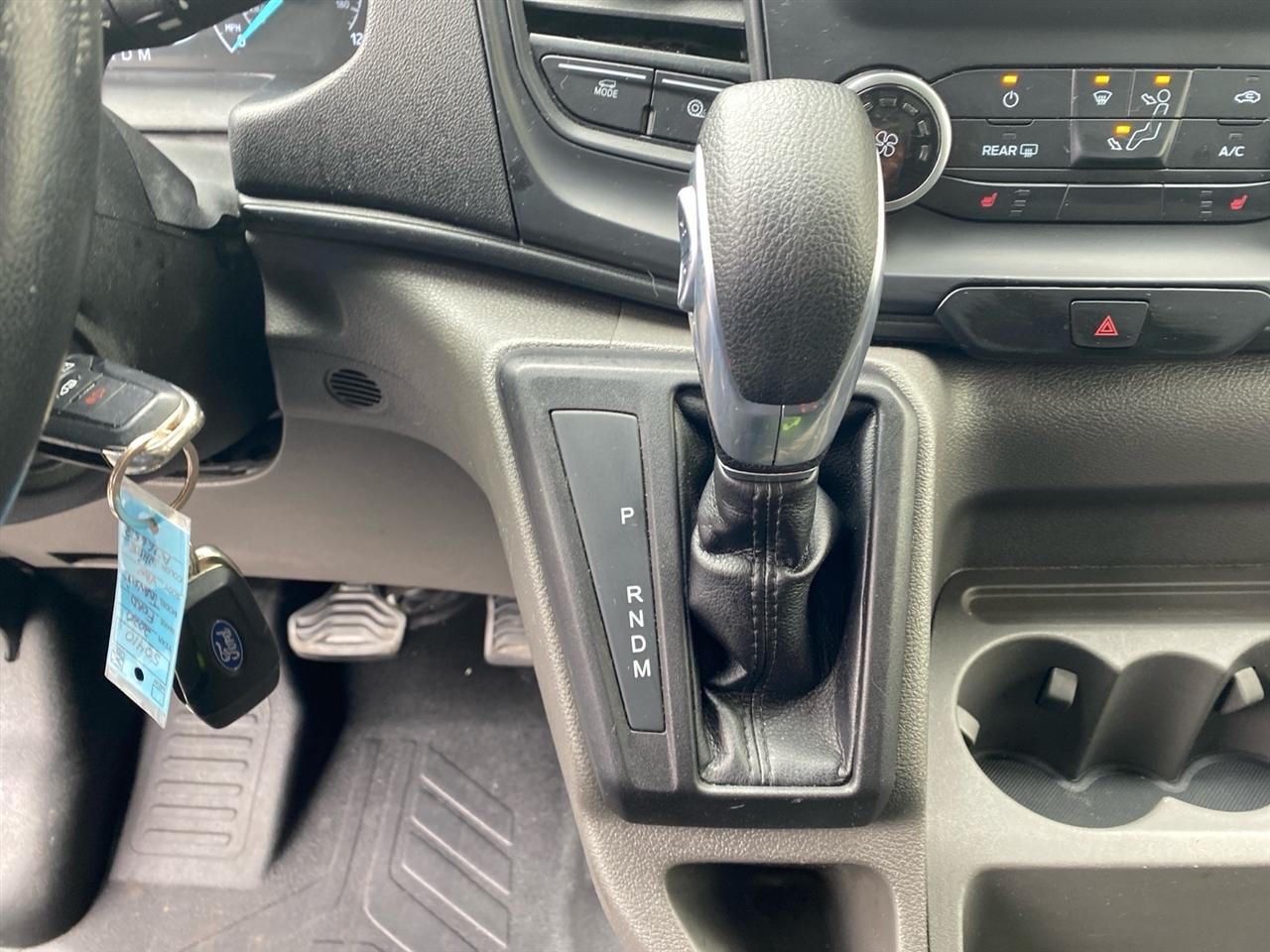 Ford Transit 250 Van High Roof w/Sliding Pass. 148-in. WB 2020