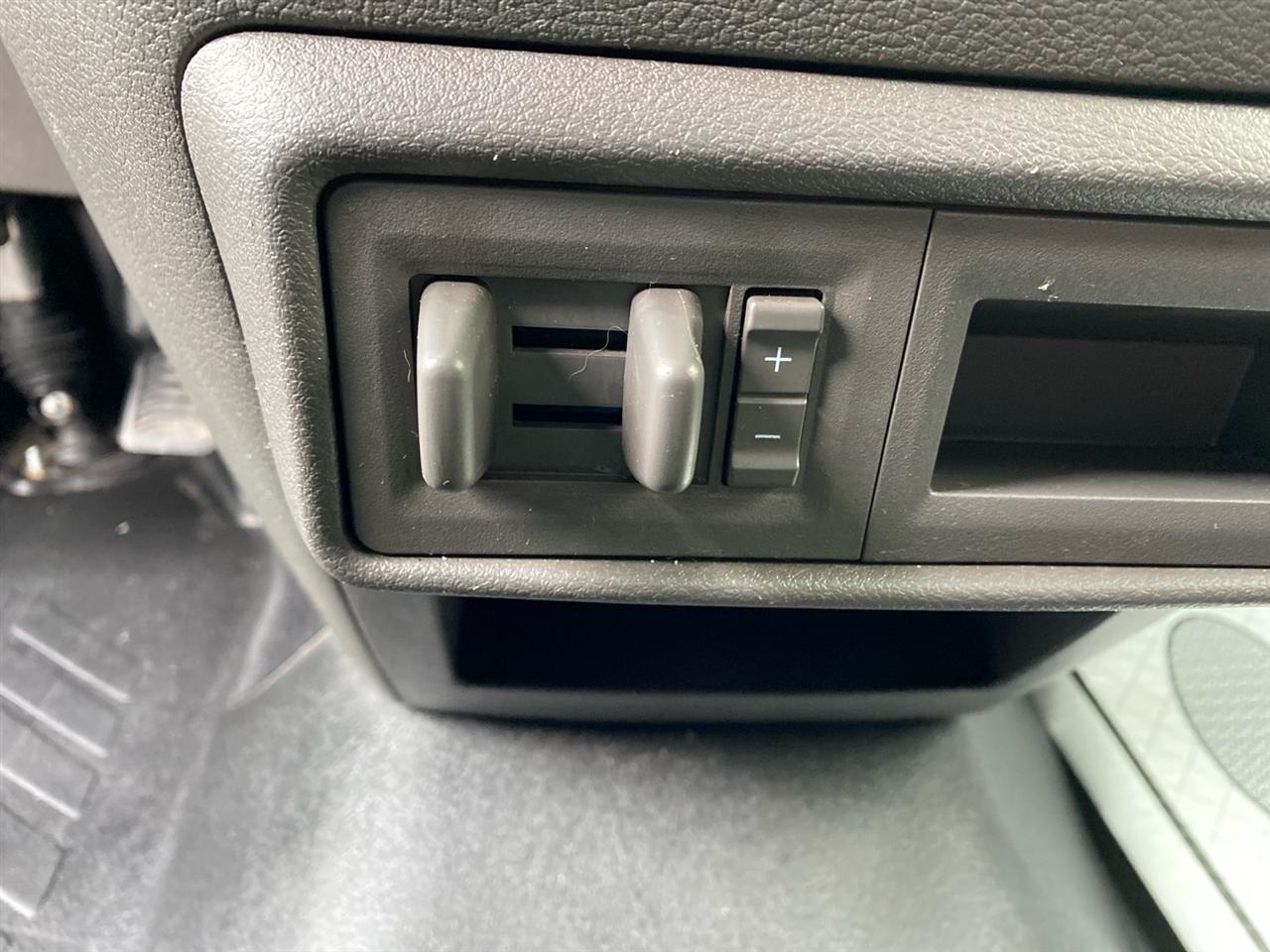 Ford Transit 250 Van High Roof w/Sliding Pass. 148-in. WB 2020