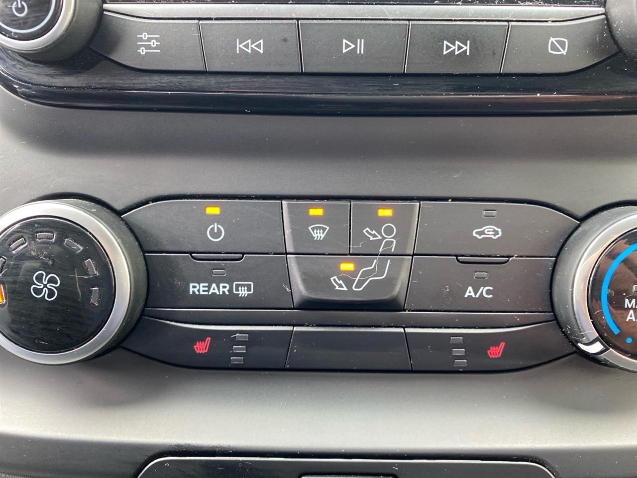 Ford Transit 250 Van High Roof w/Sliding Pass. 148-in. WB 2020