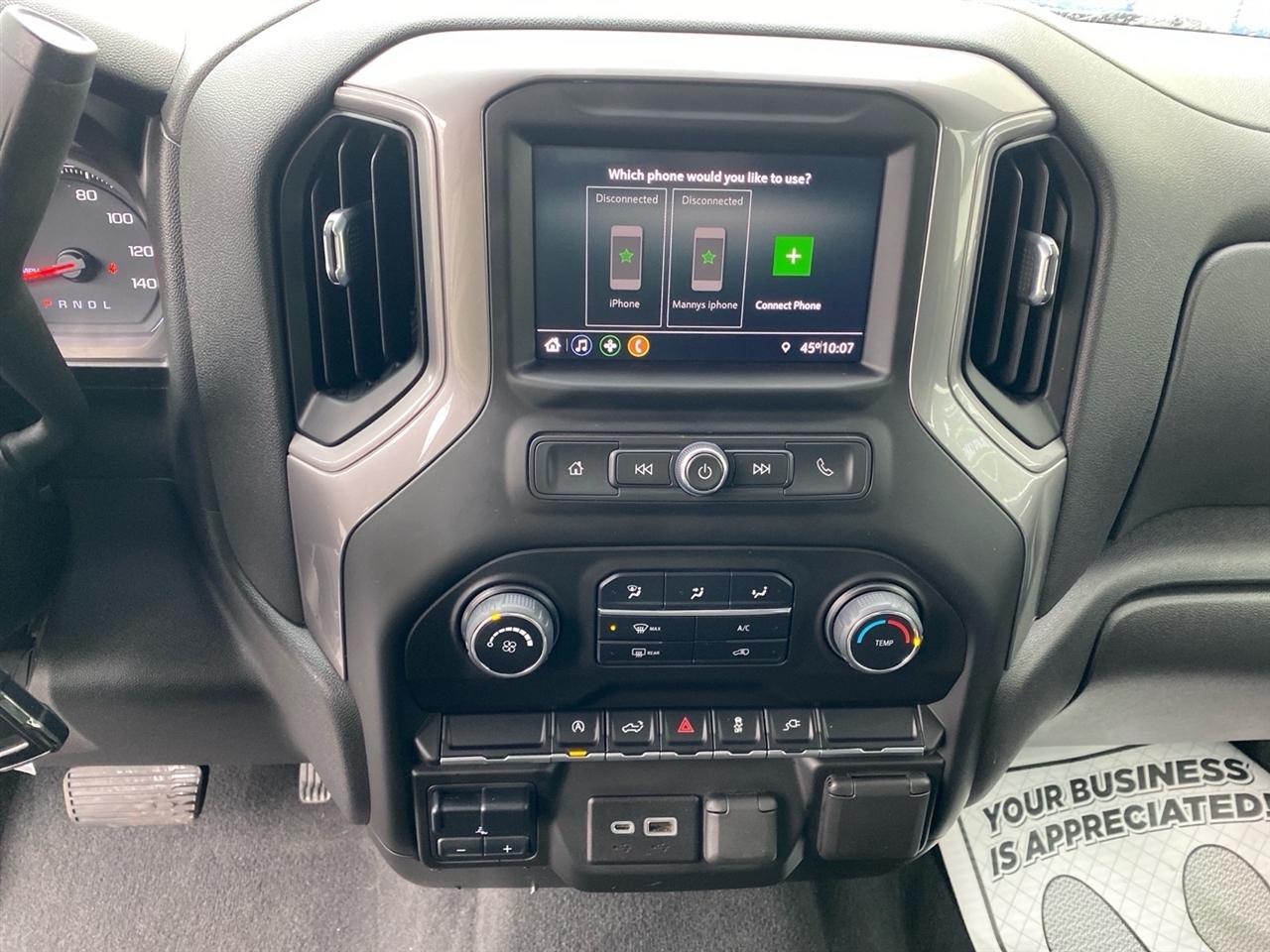 Chevrolet Silverado 1500 Custom Crew Cab Short Box 4WD 2021