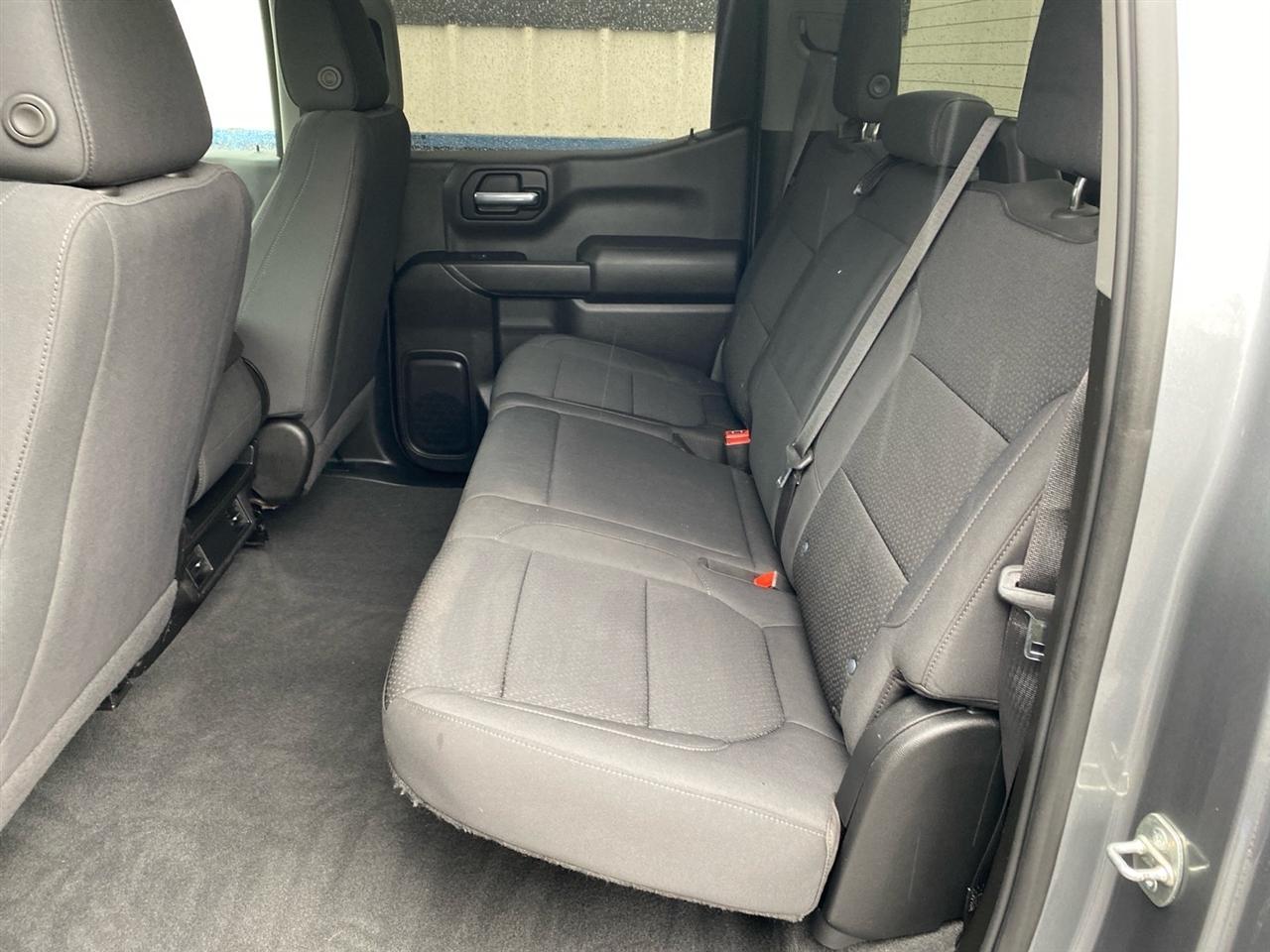 Chevrolet Silverado 1500 Custom Crew Cab Short Box 4WD 2021