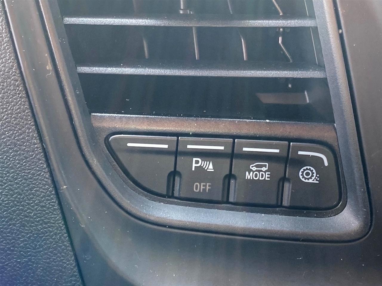 Ford Transit 350 Wagon Low Roof XL w/Sliding Pass. 148-in. WB 2020