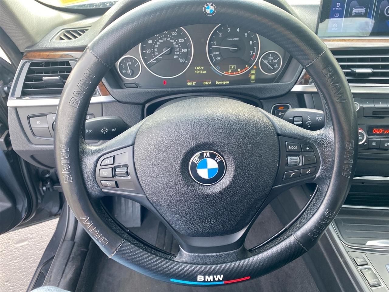 BMW 3-Series 320i xDrive 2014