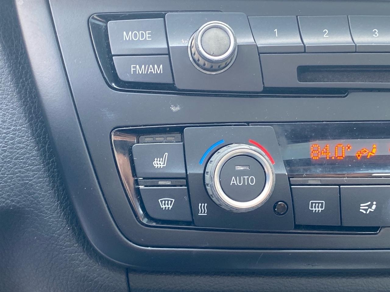 BMW 3-Series 320i xDrive 2014