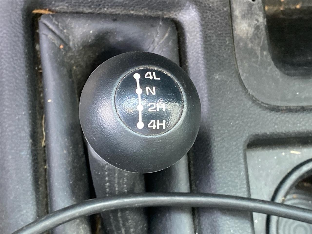 RAM 2500 Tradesman Crew Cab SWB 4WD 2015