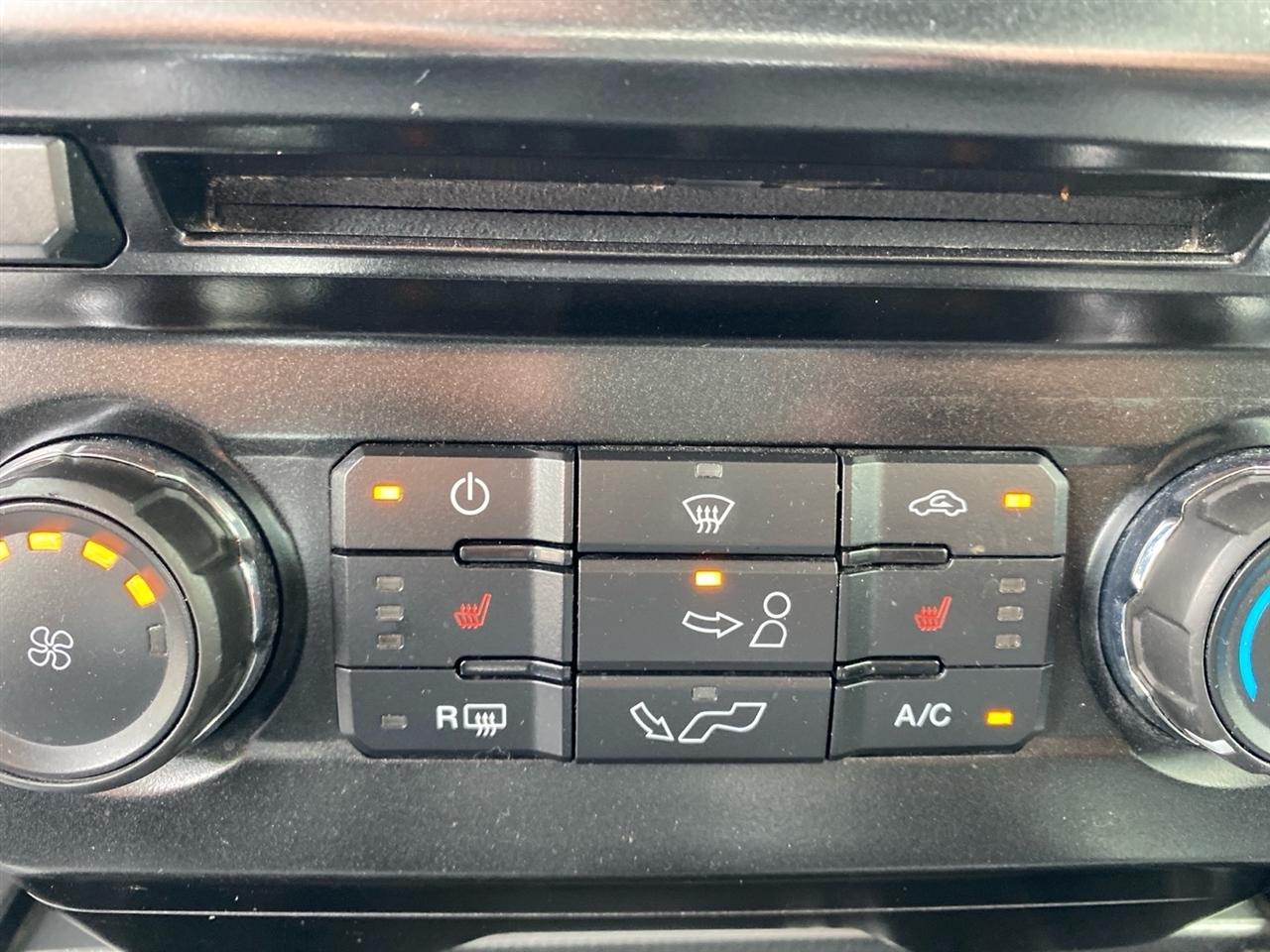 Ford F-150 Lariat SuperCrew 5.5-ft. Bed 4WD 2016