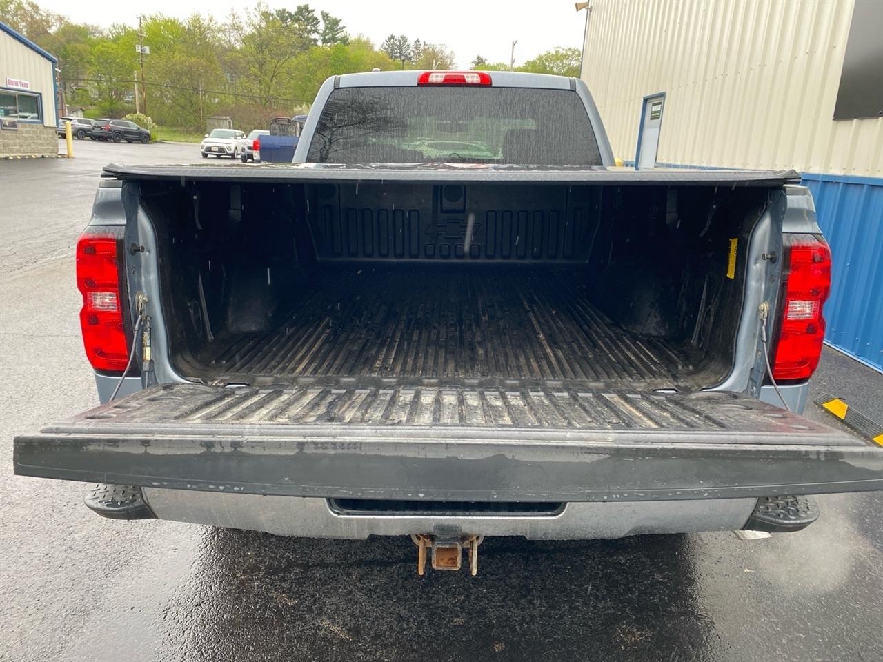 Chevrolet Silverado 1500 LT Crew Cab Long Box 4WD 2015