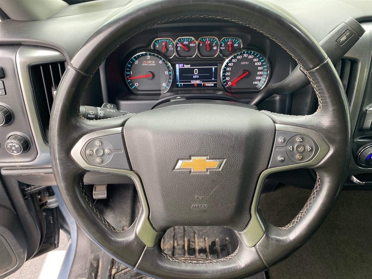 Chevrolet Silverado 1500 LT Crew Cab Long Box 4WD 2015