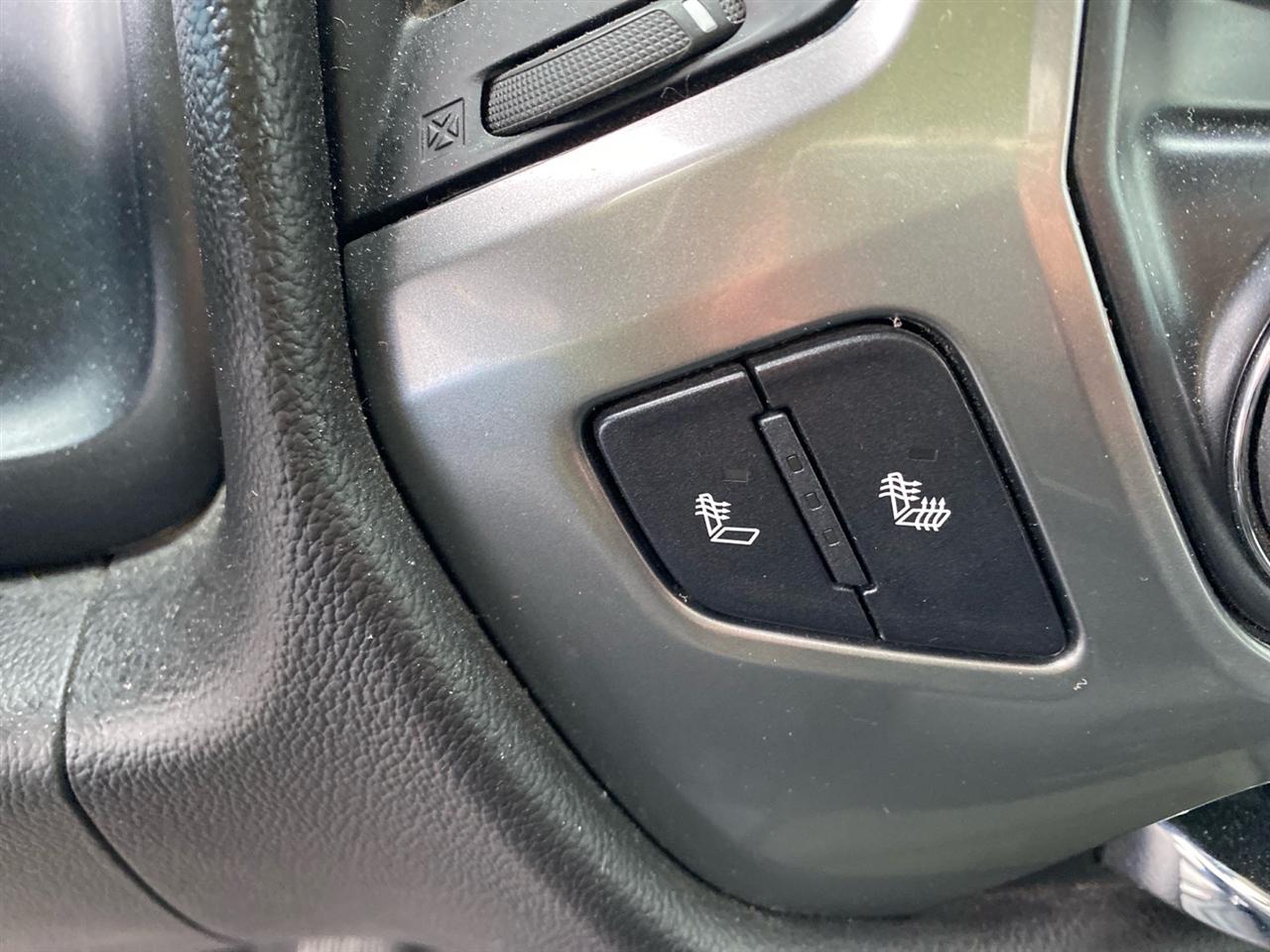 Chevrolet Silverado 1500 LT Crew Cab Long Box 4WD 2015