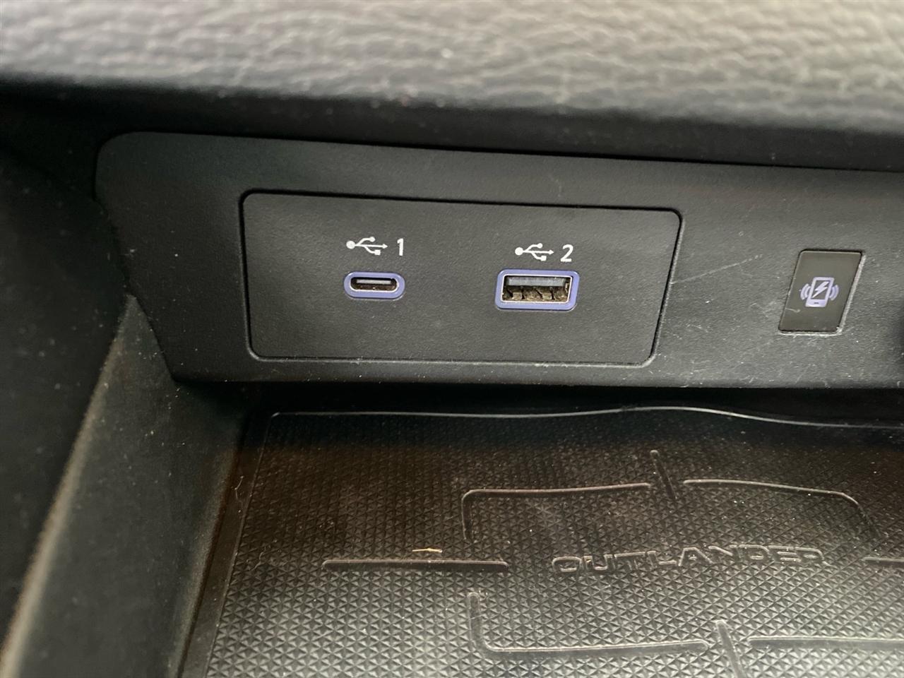 Mitsubishi Outlander SE 4WD 2022