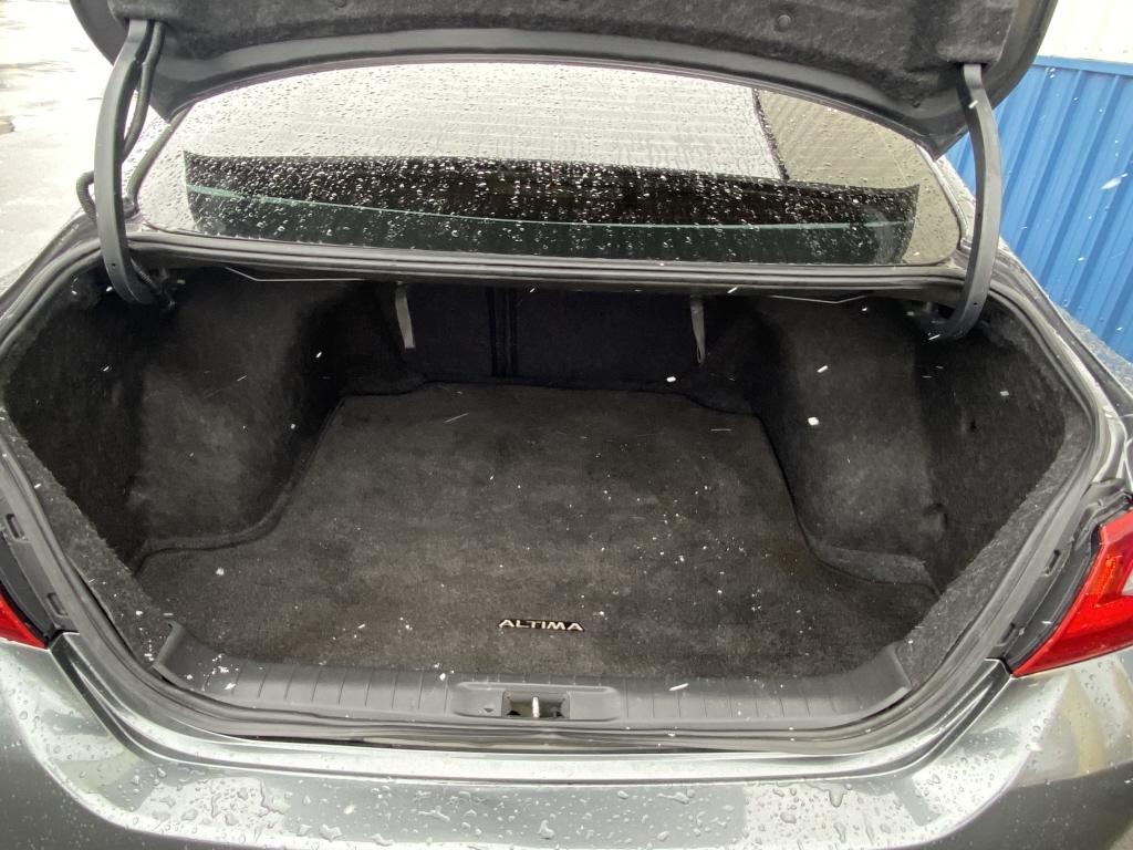 Nissan Altima 2.5 SV 2018