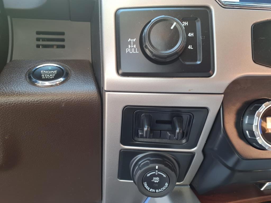 Ford F-350 SD King Ranch Crew Cab Long Bed 4WD 2022