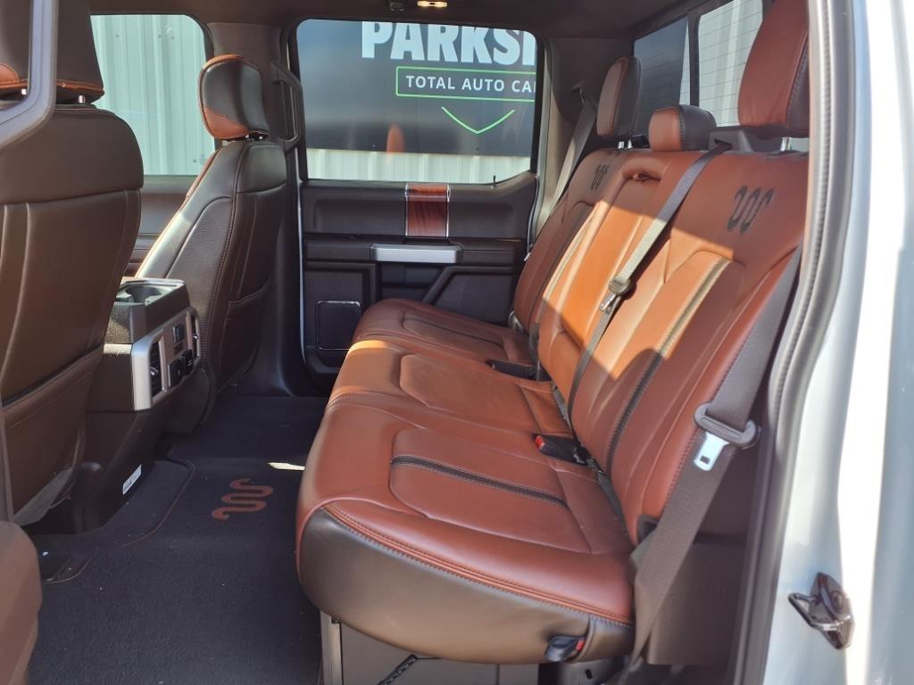 Ford F-350 SD King Ranch Crew Cab Long Bed 4WD 2022