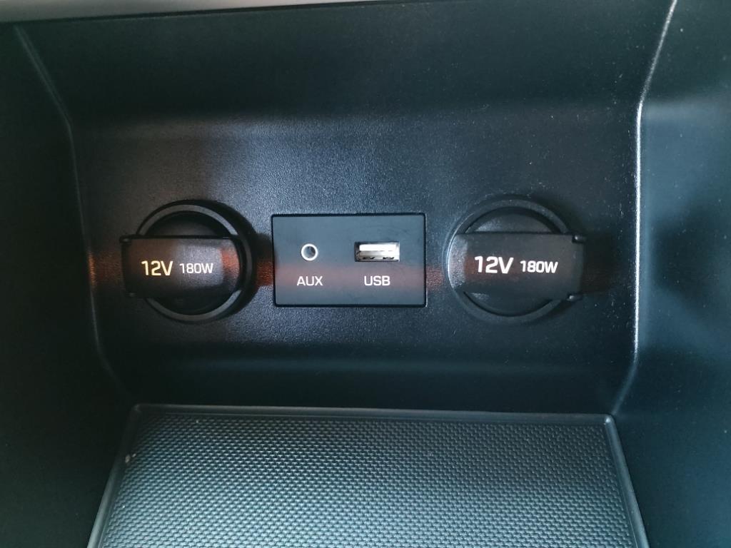 Hyundai Elantra Limited 2020