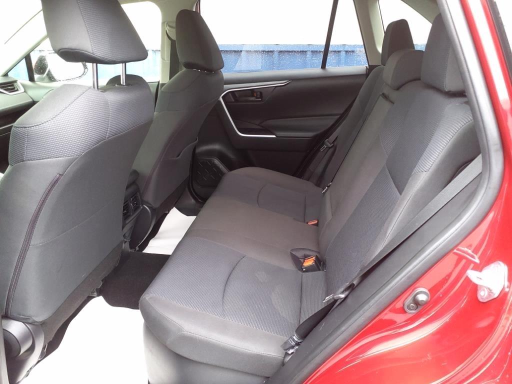 Toyota RAV4 Hybrid LE 2020