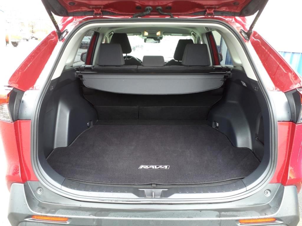 Toyota RAV4 Hybrid LE 2020