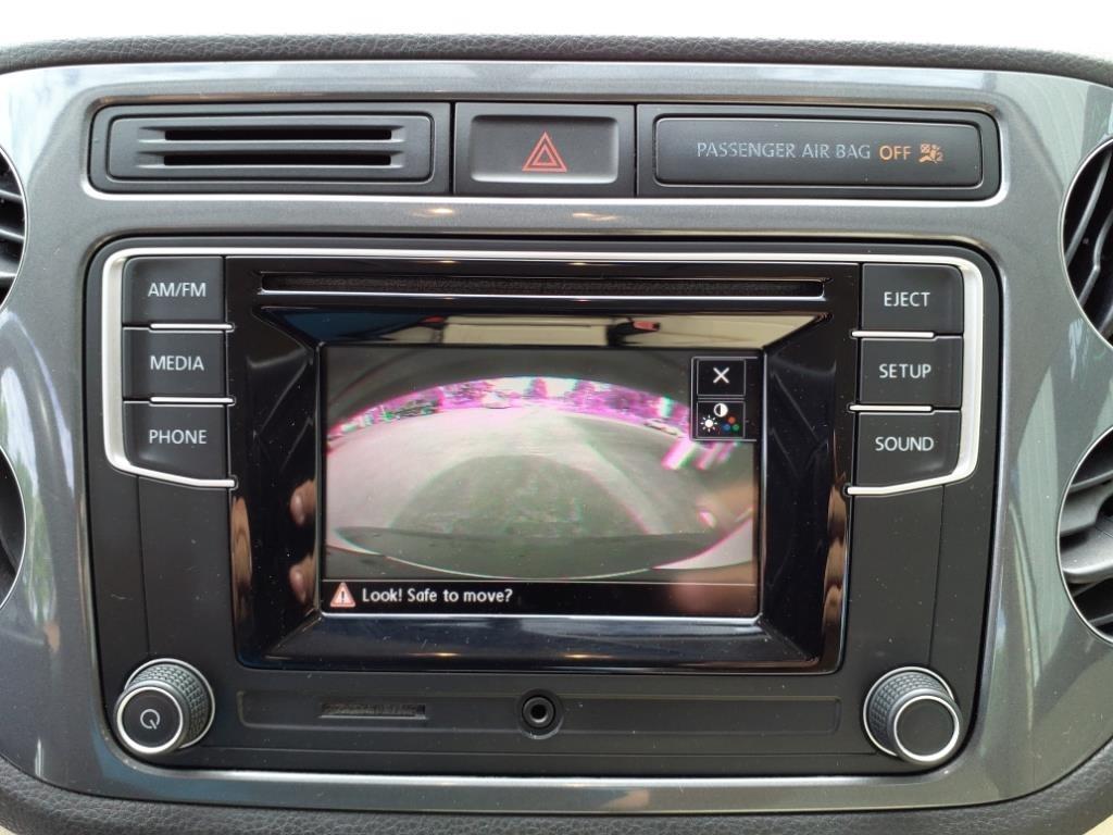 Volkswagen Tiguan SE 2016