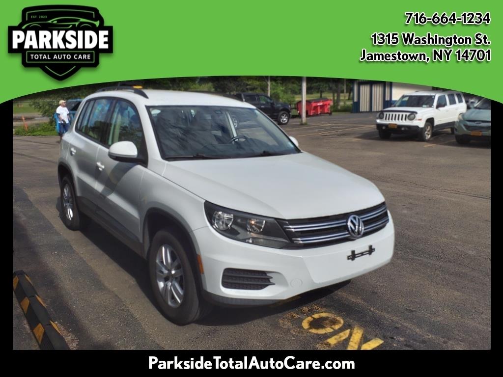 Volkswagen Tiguan SE 2016