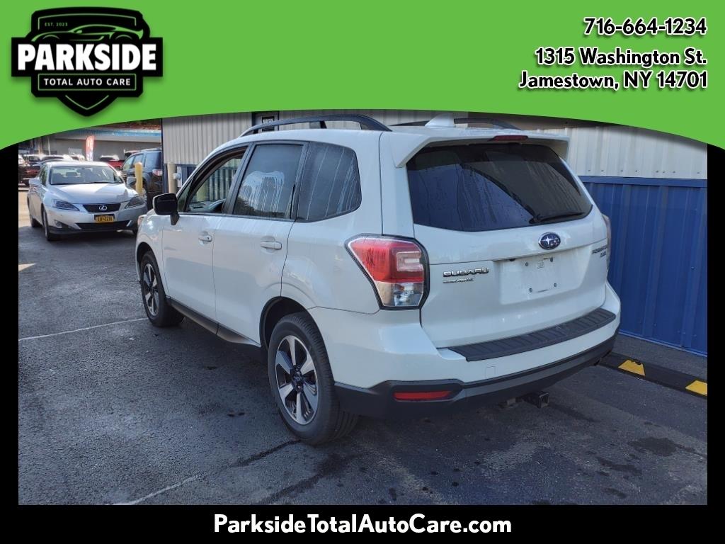 Subaru Forester 2.5i Limited 2017