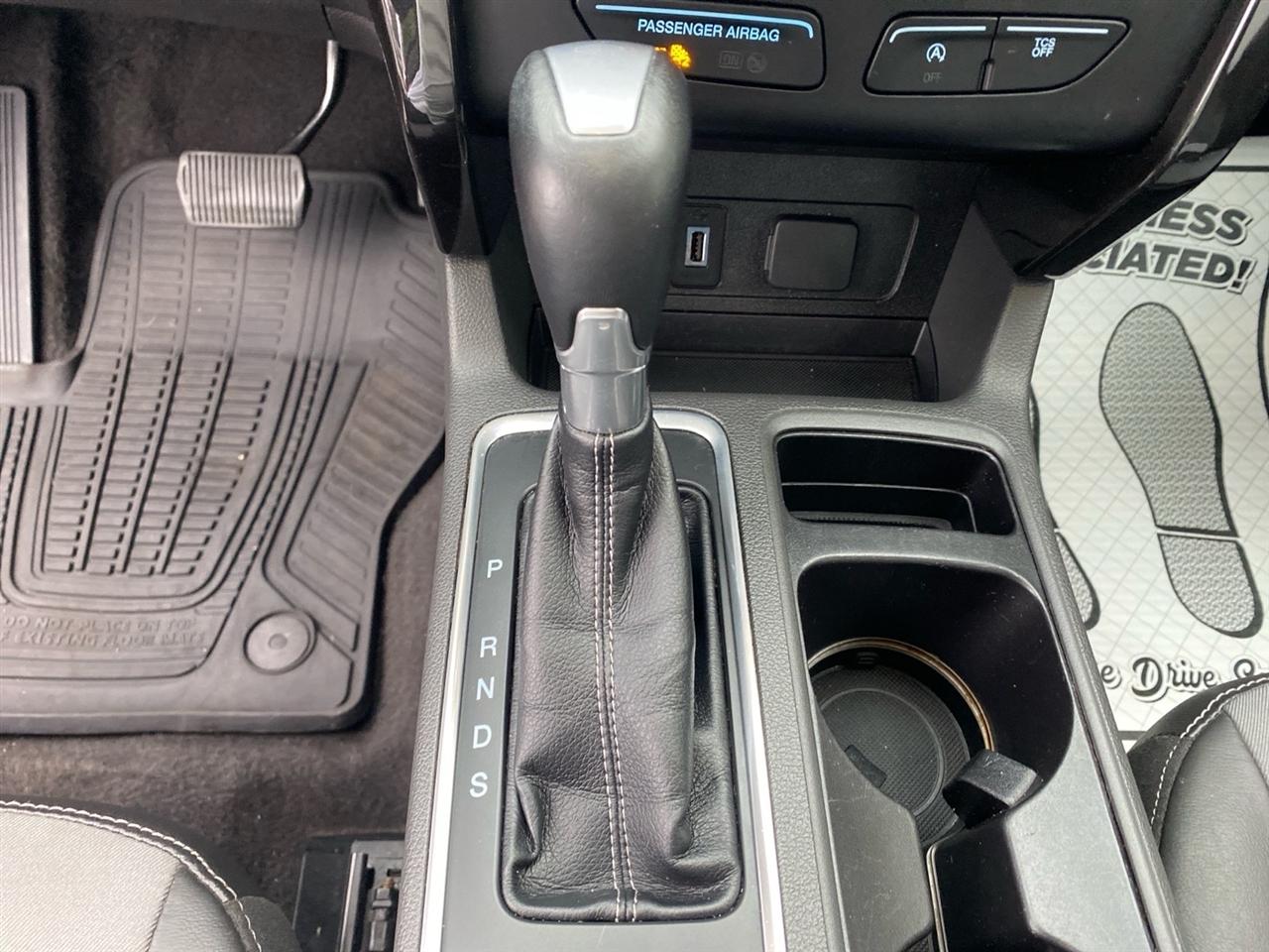 Ford Escape Titanium 4WD 2017