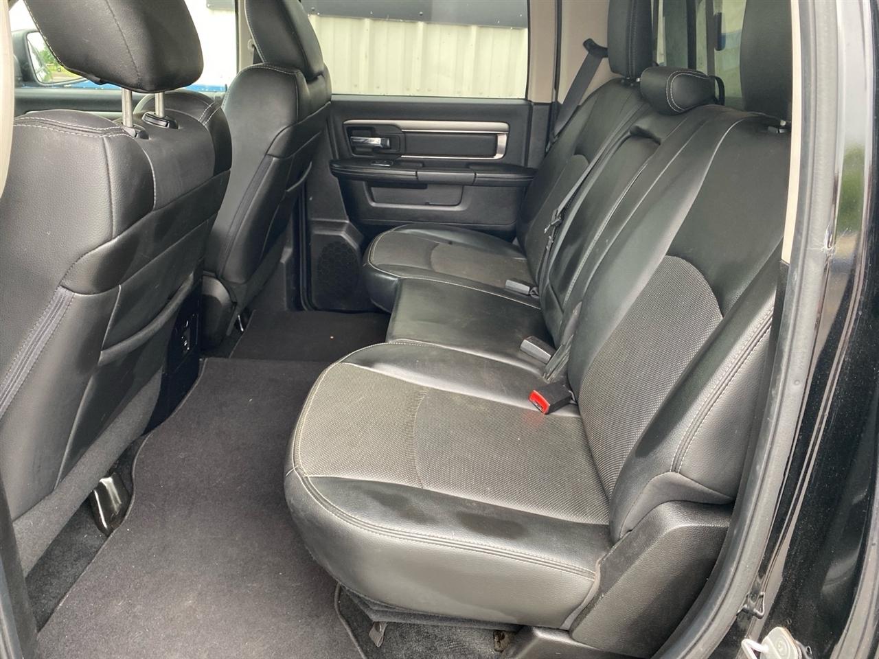 RAM 1500 Sport Crew Cab SWB 4WD 2014