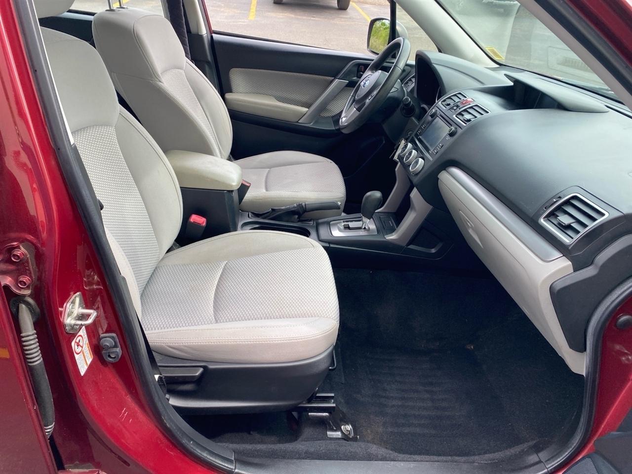 Subaru Forester 2.5i Premium PZEV CVT 2017