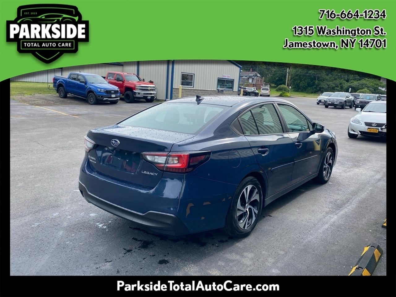 Subaru Legacy Premium 2024