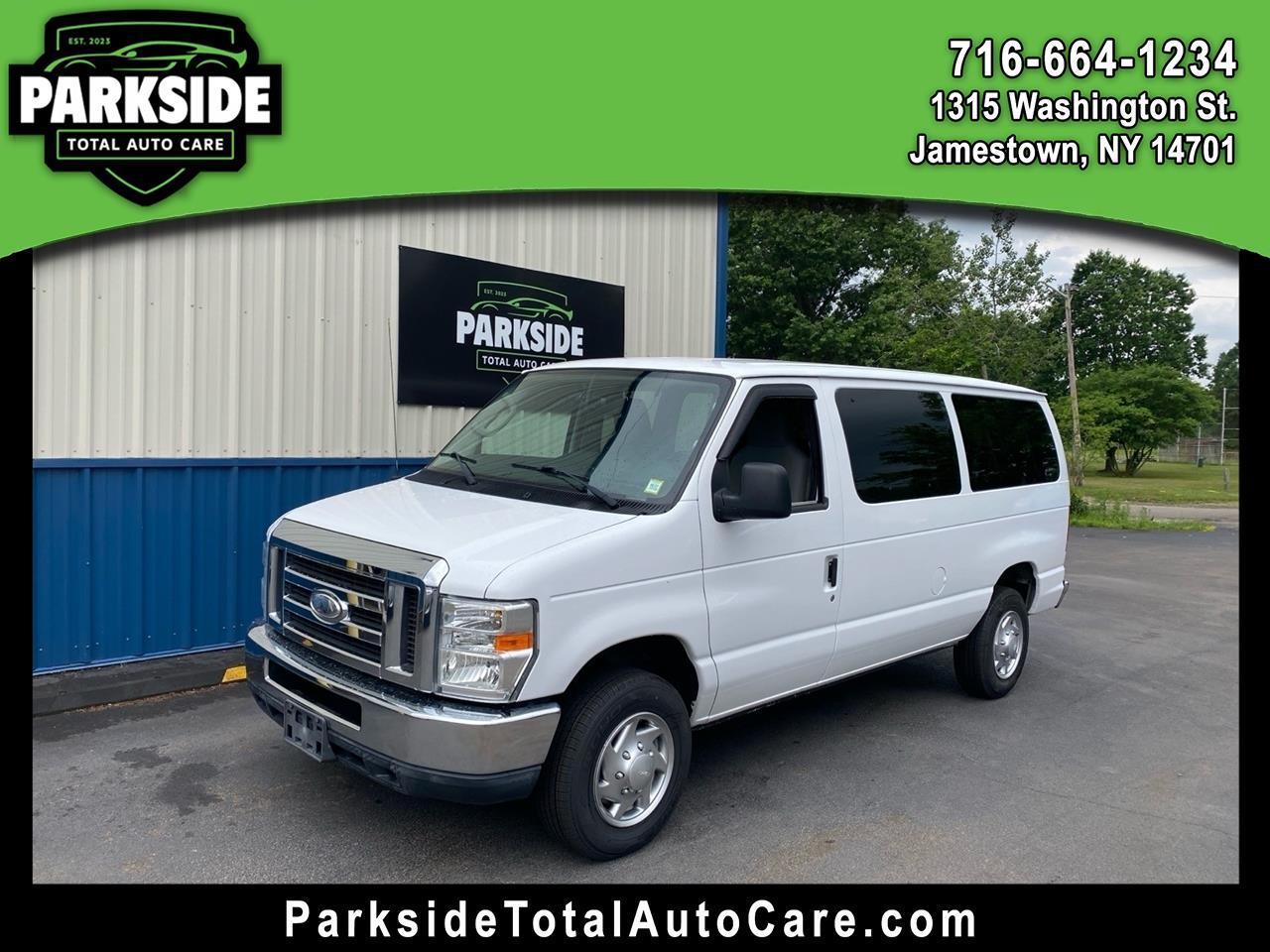 Ford Econoline E-350 XL Super Duty 2014