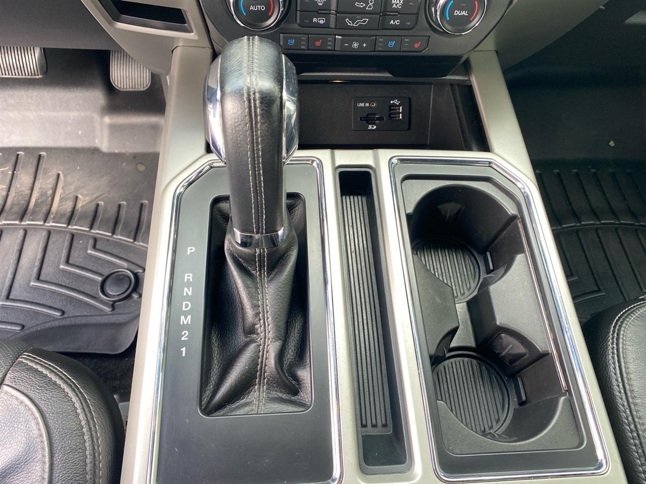 Ford F-150 Lariat SuperCab 6.5-ft. Bed 4WD 2015