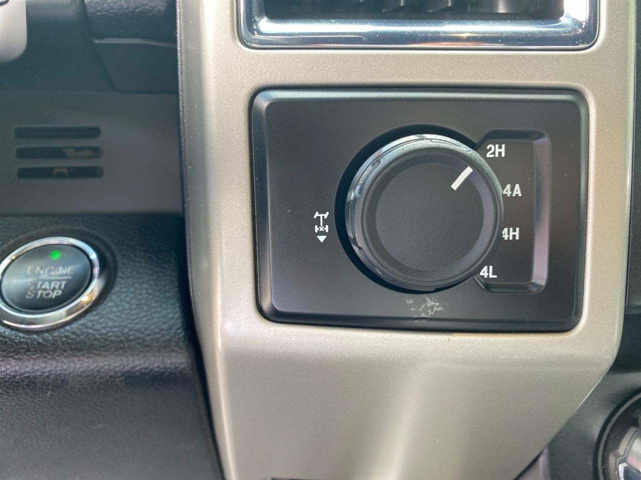 Ford F-150 Lariat SuperCab 6.5-ft. Bed 4WD 2015