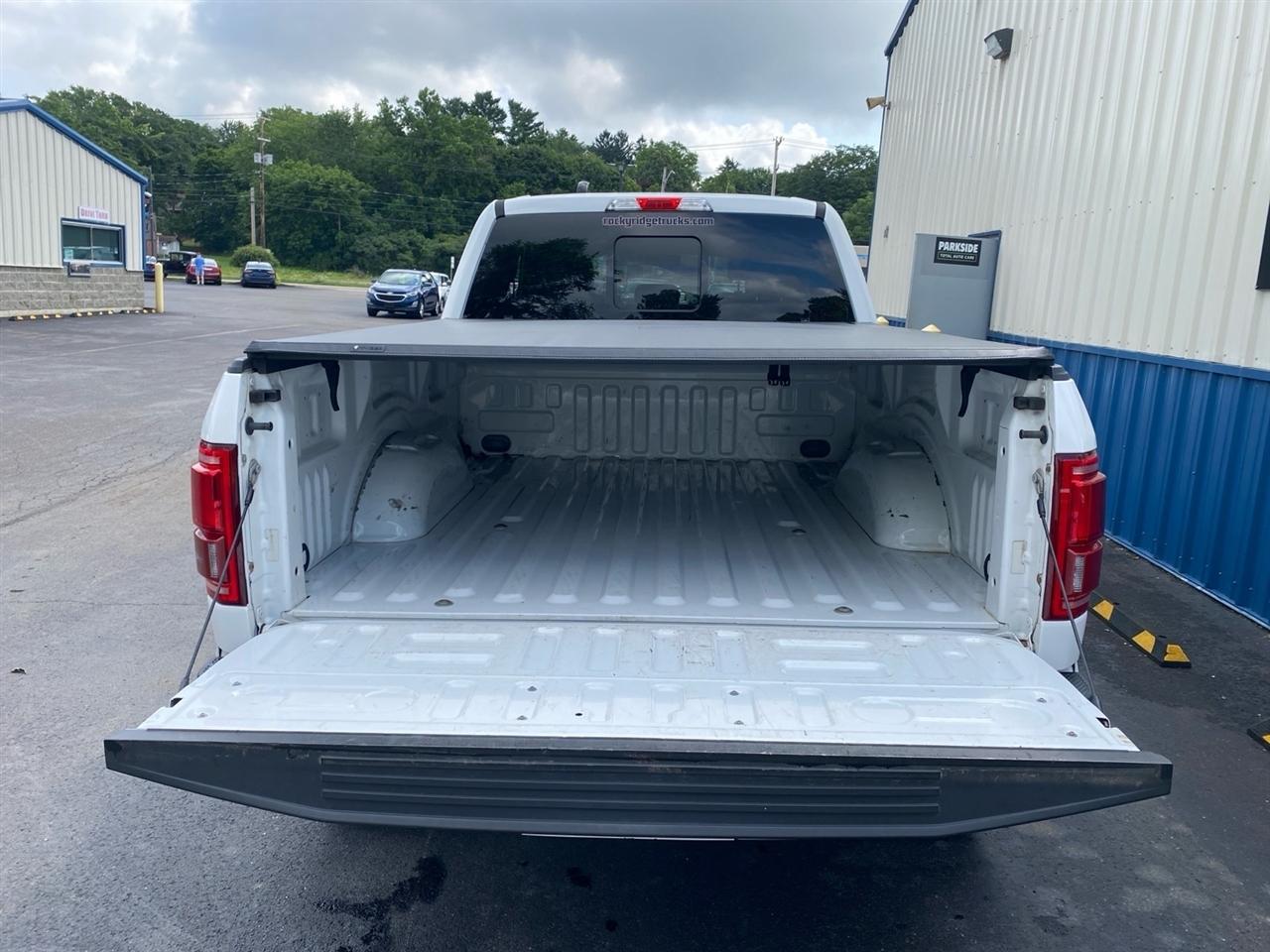 Ford F-150 Lariat SuperCab 6.5-ft. Bed 4WD 2015
