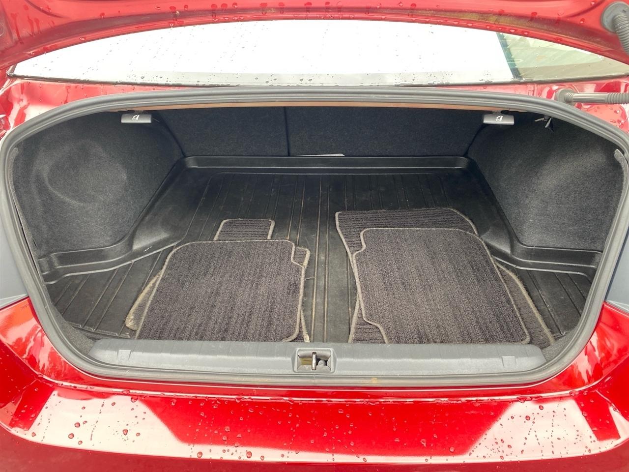 Subaru Legacy 2.5i Premium 2013