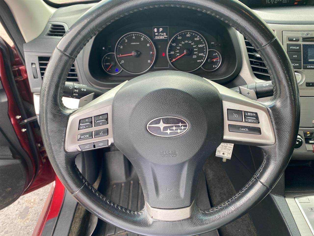 Subaru Legacy 2.5i Premium 2013