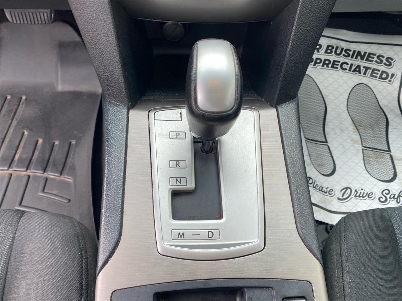 Subaru Legacy 2.5i Premium 2013