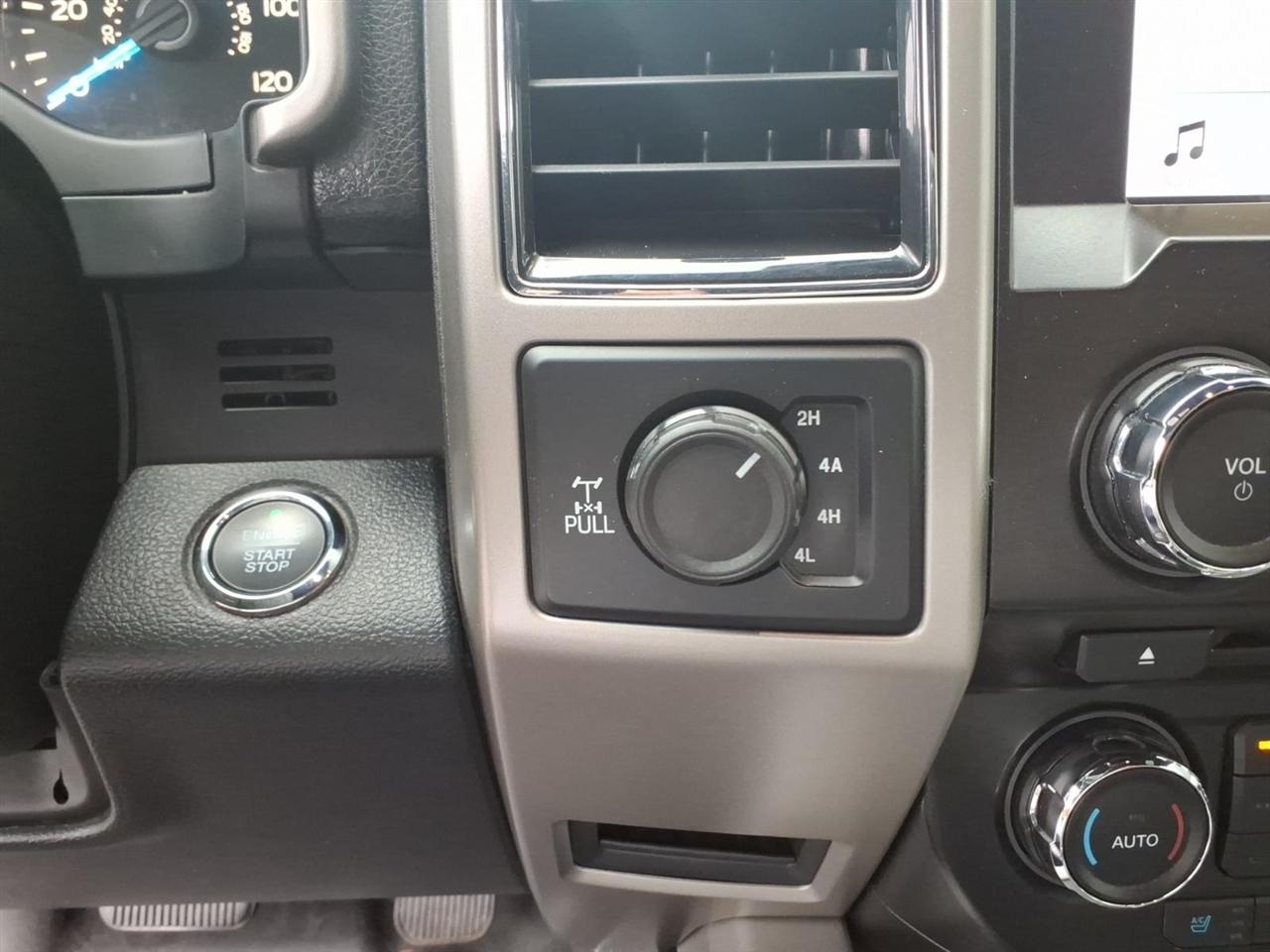 Ford F-150 Lariat SuperCrew 6.5-ft. Bed 4WD 2017