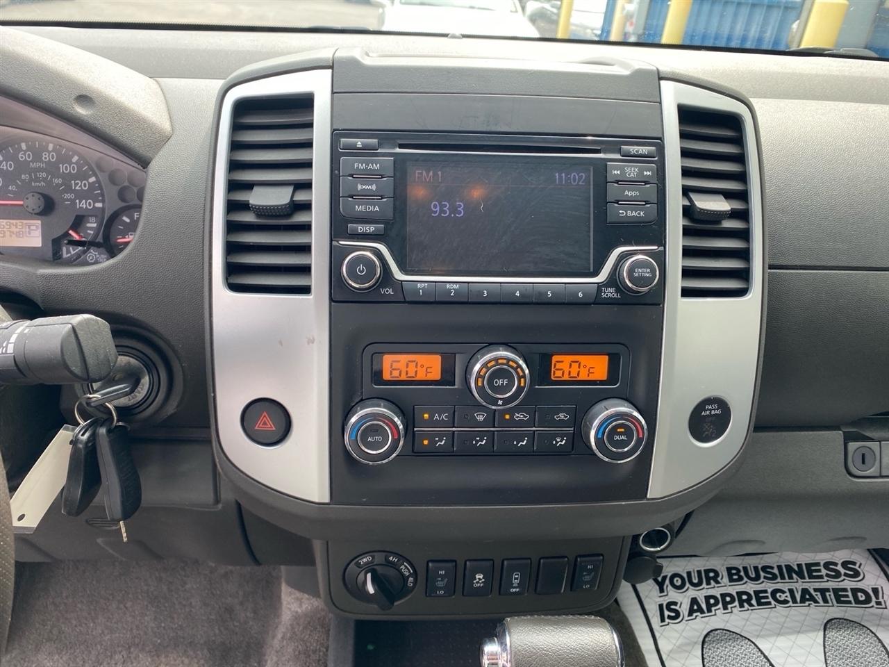 Nissan Frontier S Crew Cab 5AT 4WD 2016