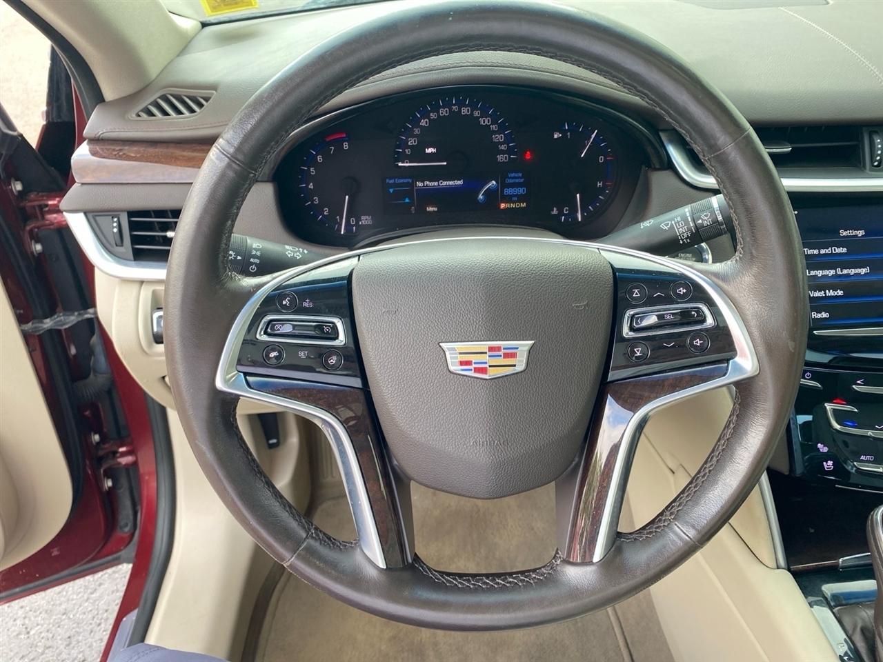Cadillac XTS Luxury AWD 2016