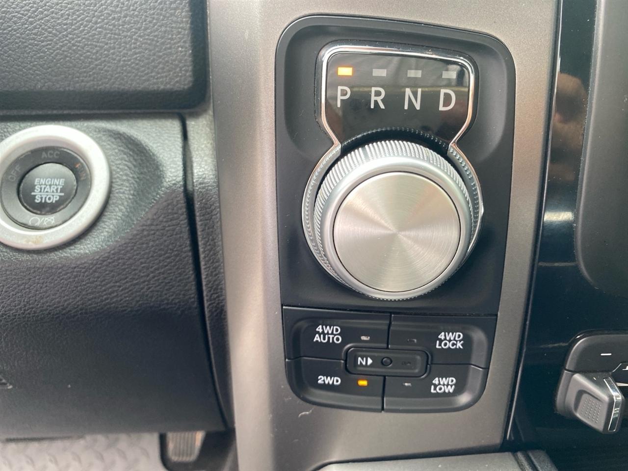RAM 1500 Sport Crew Cab SWB 4WD 2018