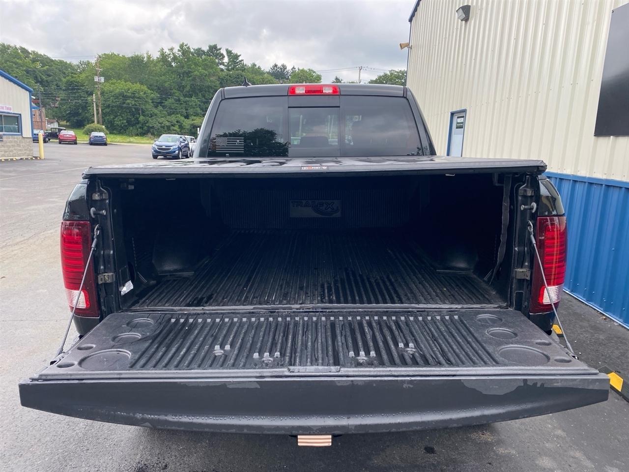 RAM 1500 Sport Crew Cab SWB 4WD 2018