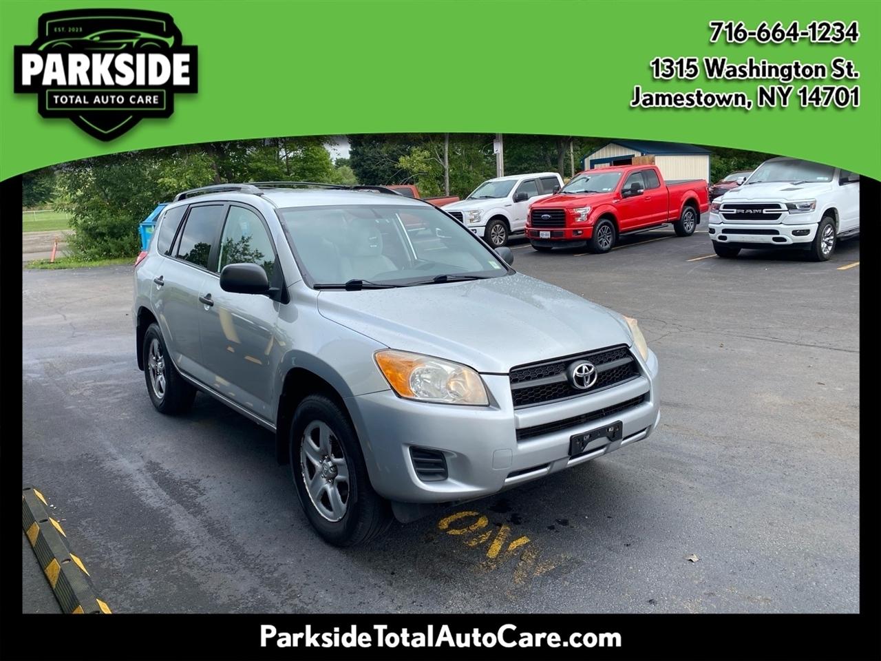 Toyota RAV4 Base I4 4WD 2012