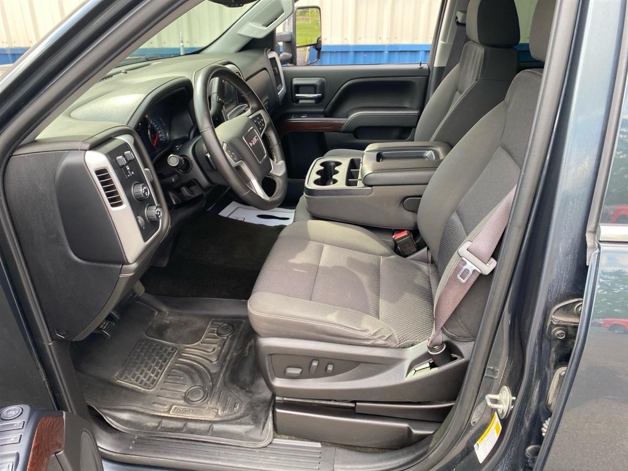 GMC Sierra 1500 SLE Double Cab 4WD 2017