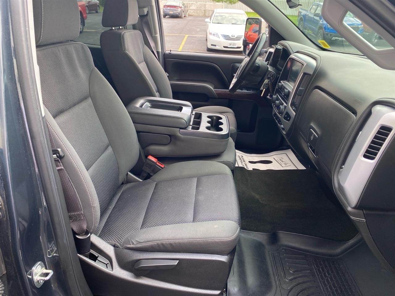 GMC Sierra 1500 SLE Double Cab 4WD 2017