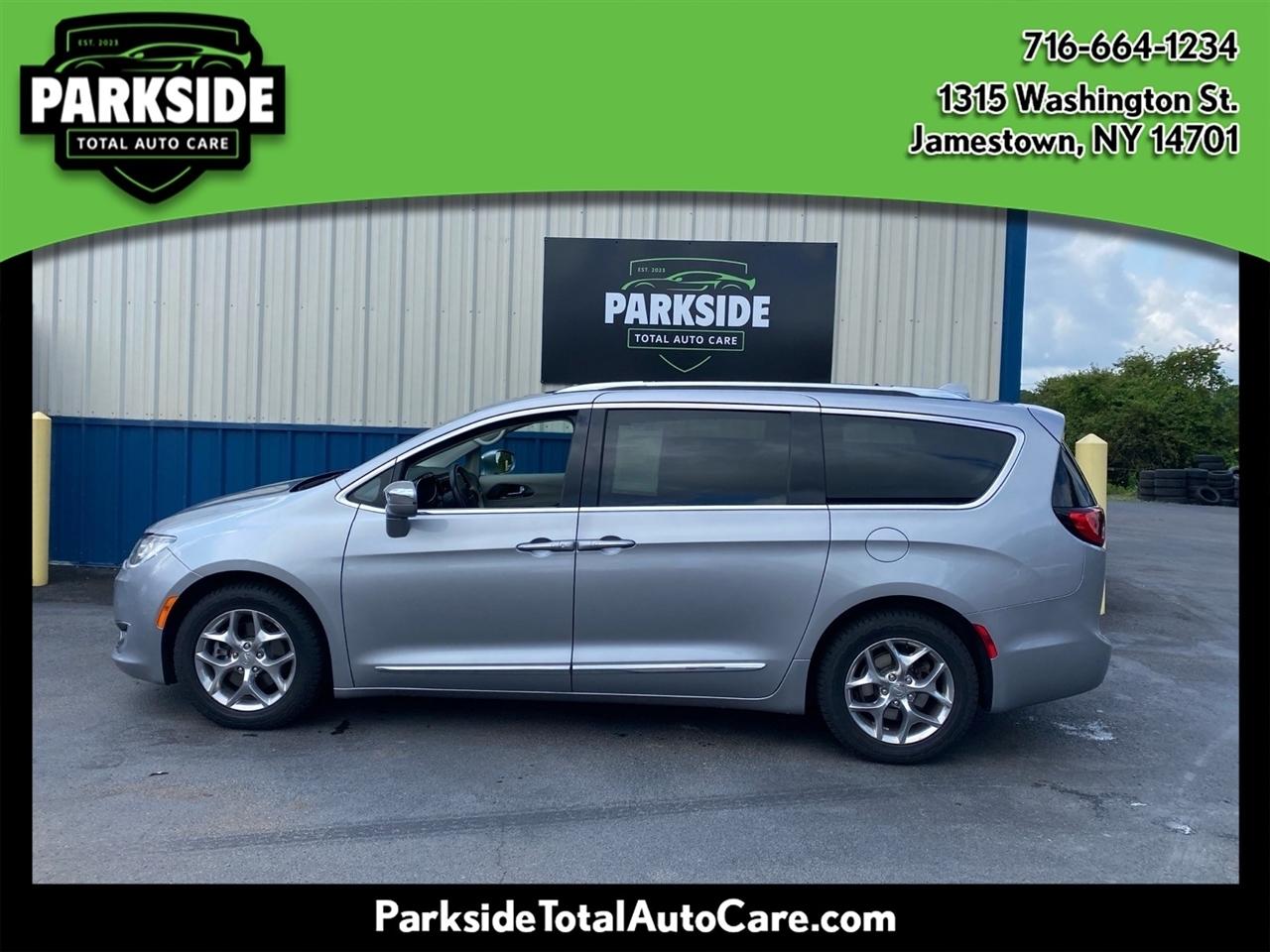 Chrysler Pacifica Limited 2018