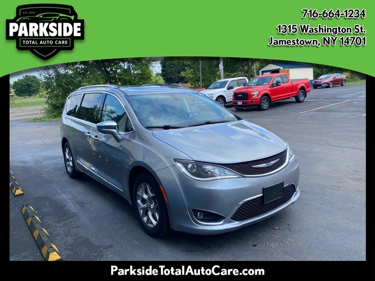 Chrysler Pacifica Limited 2018