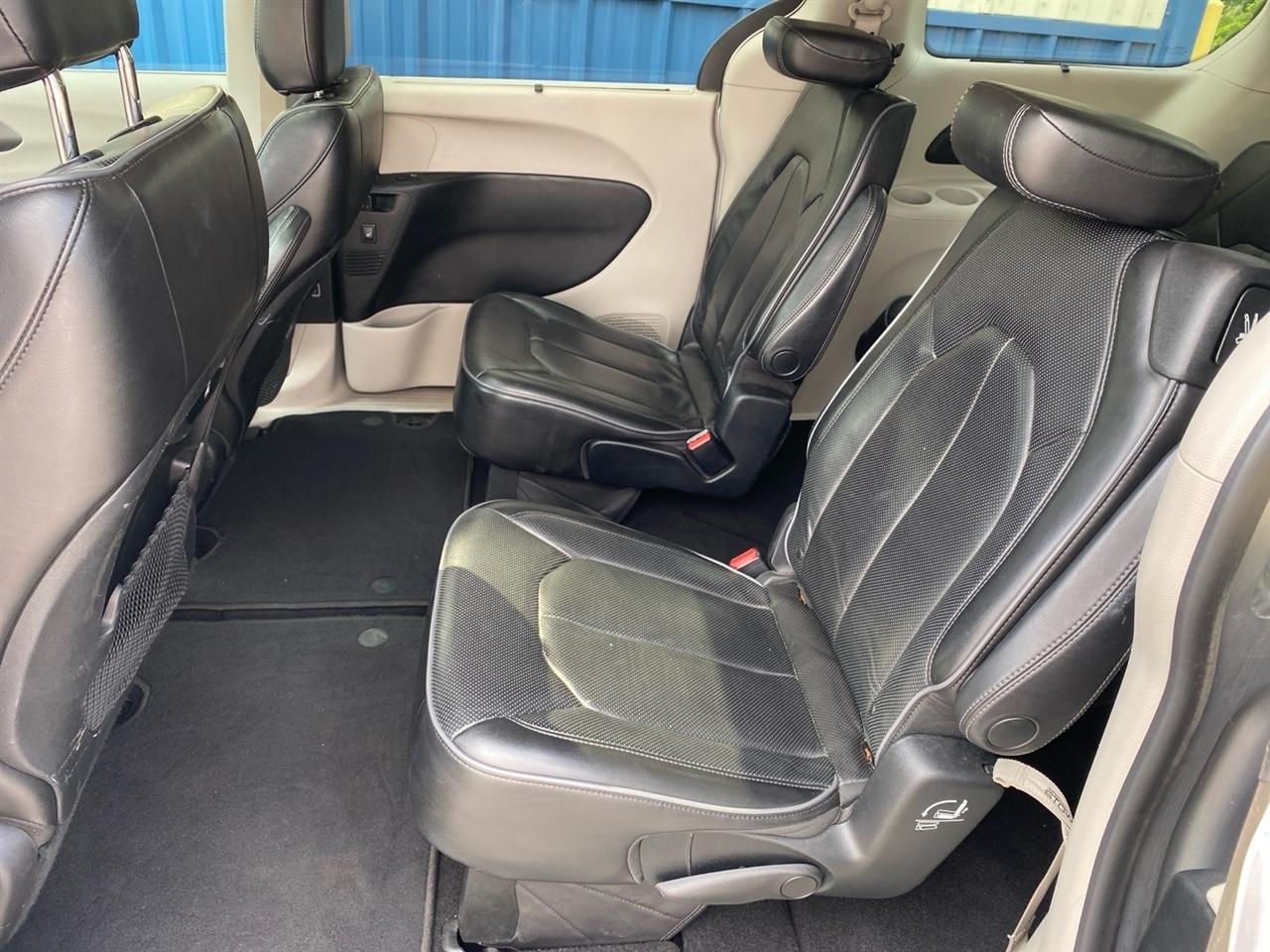 Chrysler Pacifica Limited 2018