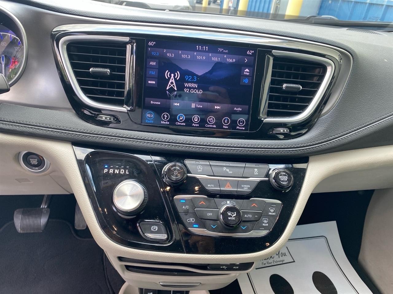 Chrysler Pacifica Limited 2018