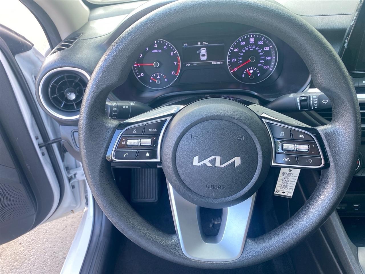 Kia Forte LXS IVT 2023