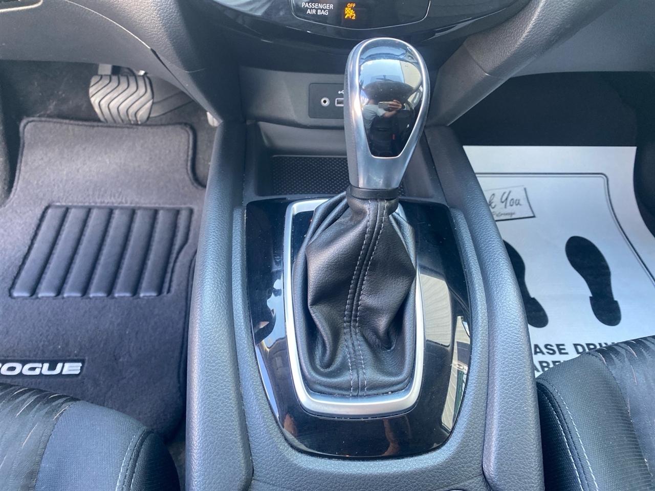 Nissan Rogue AWD SV 2018