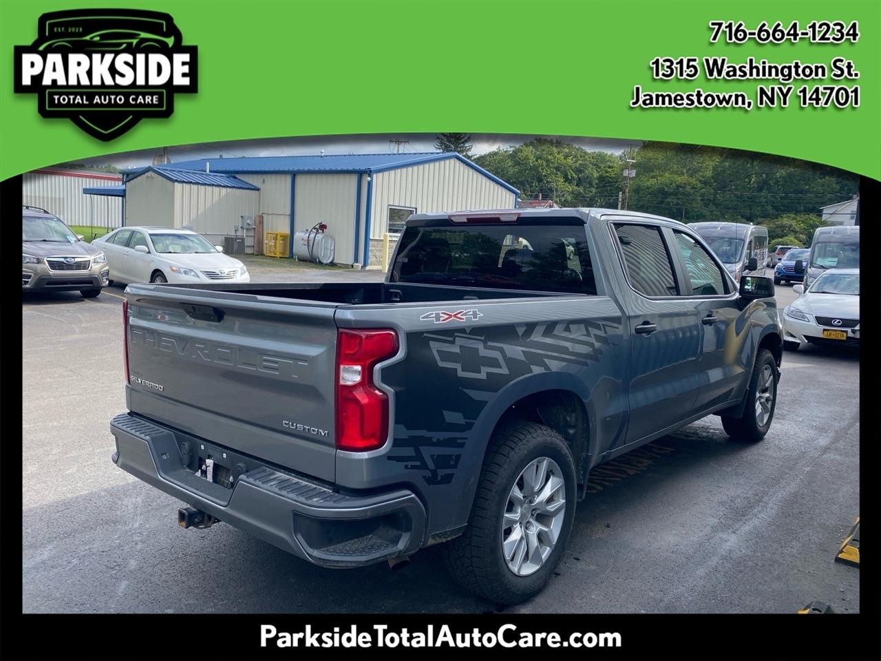Chevrolet Silverado 1500 4WD Crew Cab 147" Custom 2020
